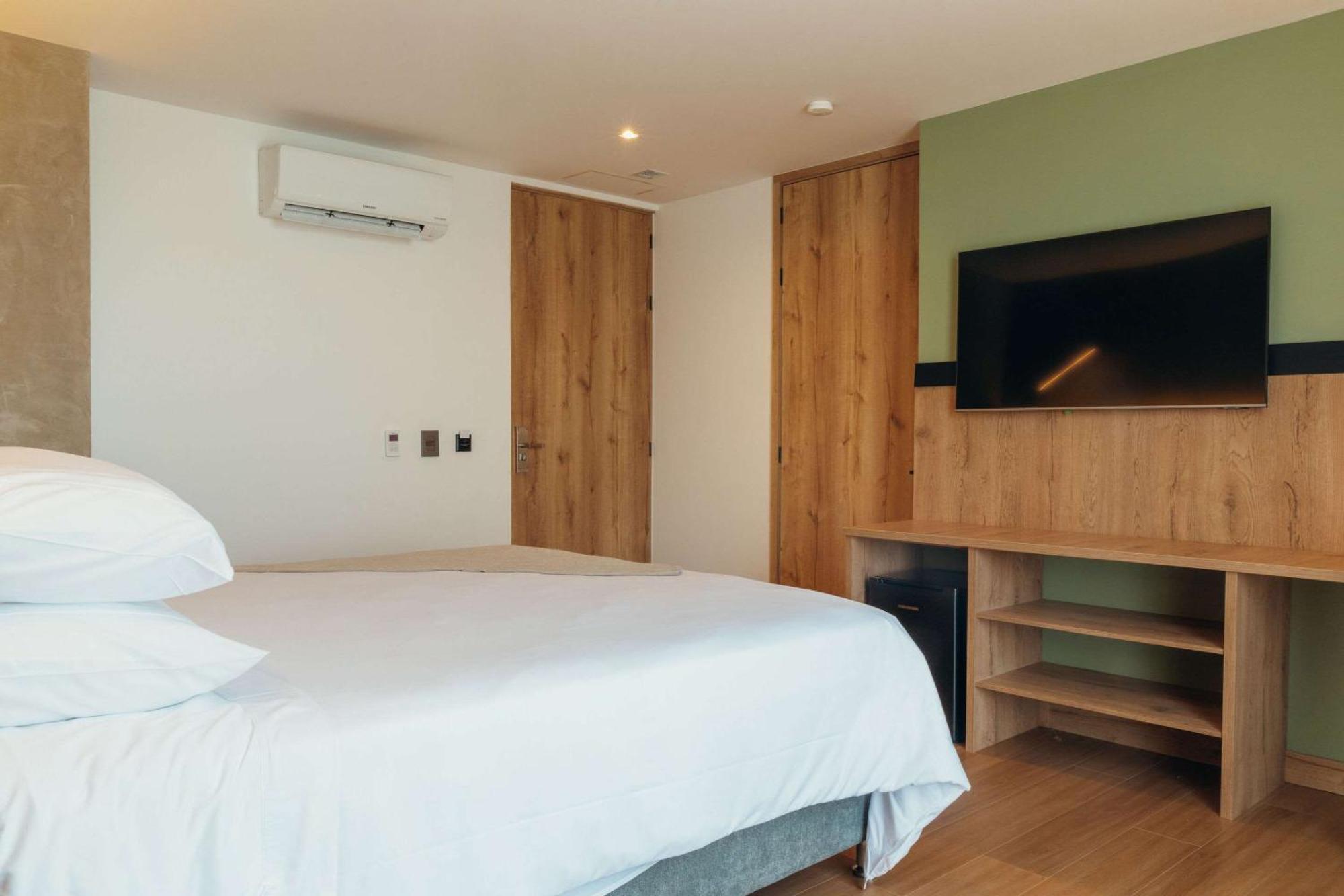 Faranda Collection Medellin, A Member Of Radisson Individuals Hotell Exteriör bild